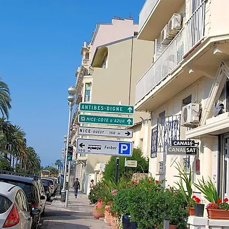 Szálloda Azur