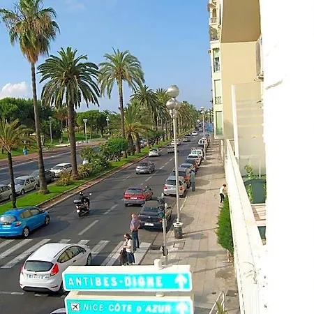 Szálloda Azur Nizza